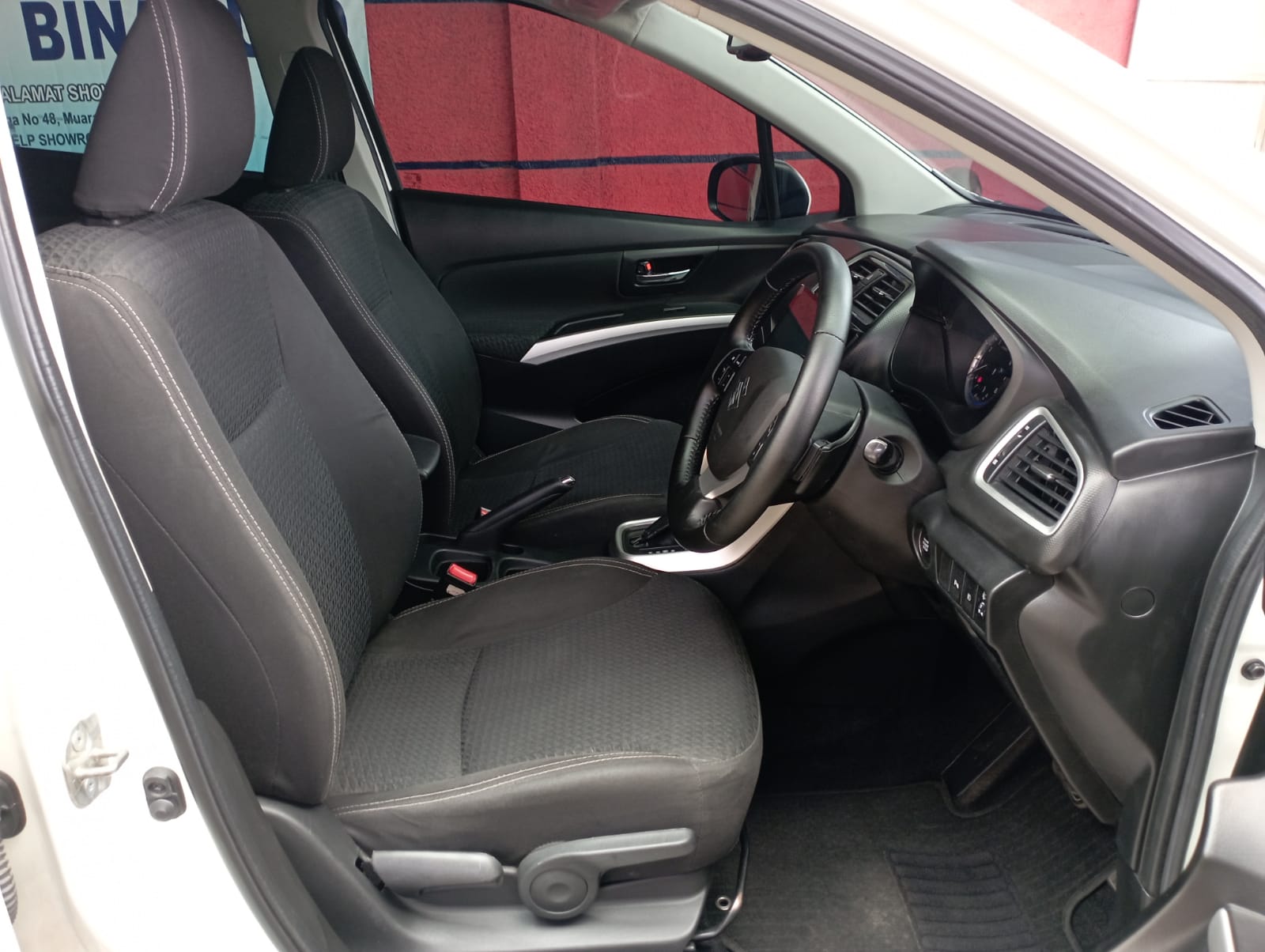 2017 Suzuki SX4 S Cross 2017 Suzuki SX4 S Cross