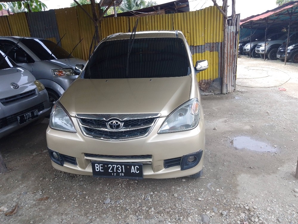 2010 Toyota Avanza