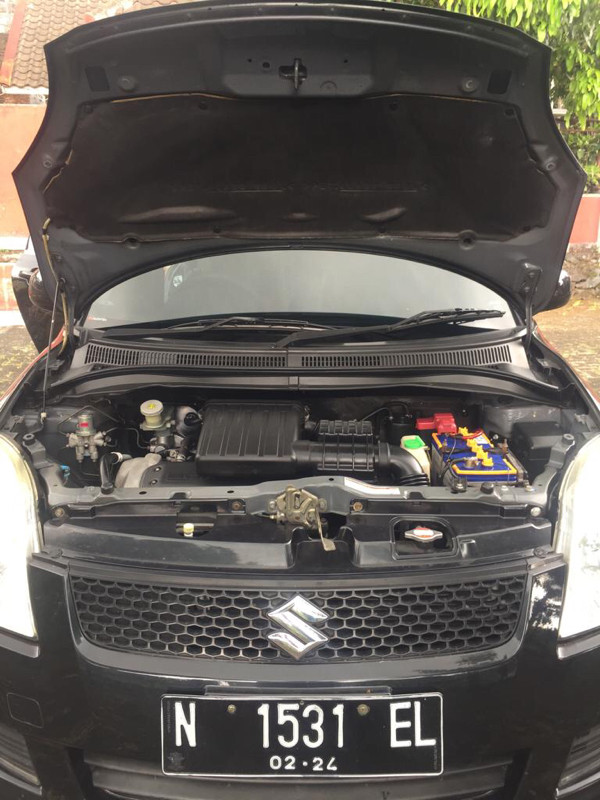 2011 Suzuki Swift 2011 Suzuki Swift