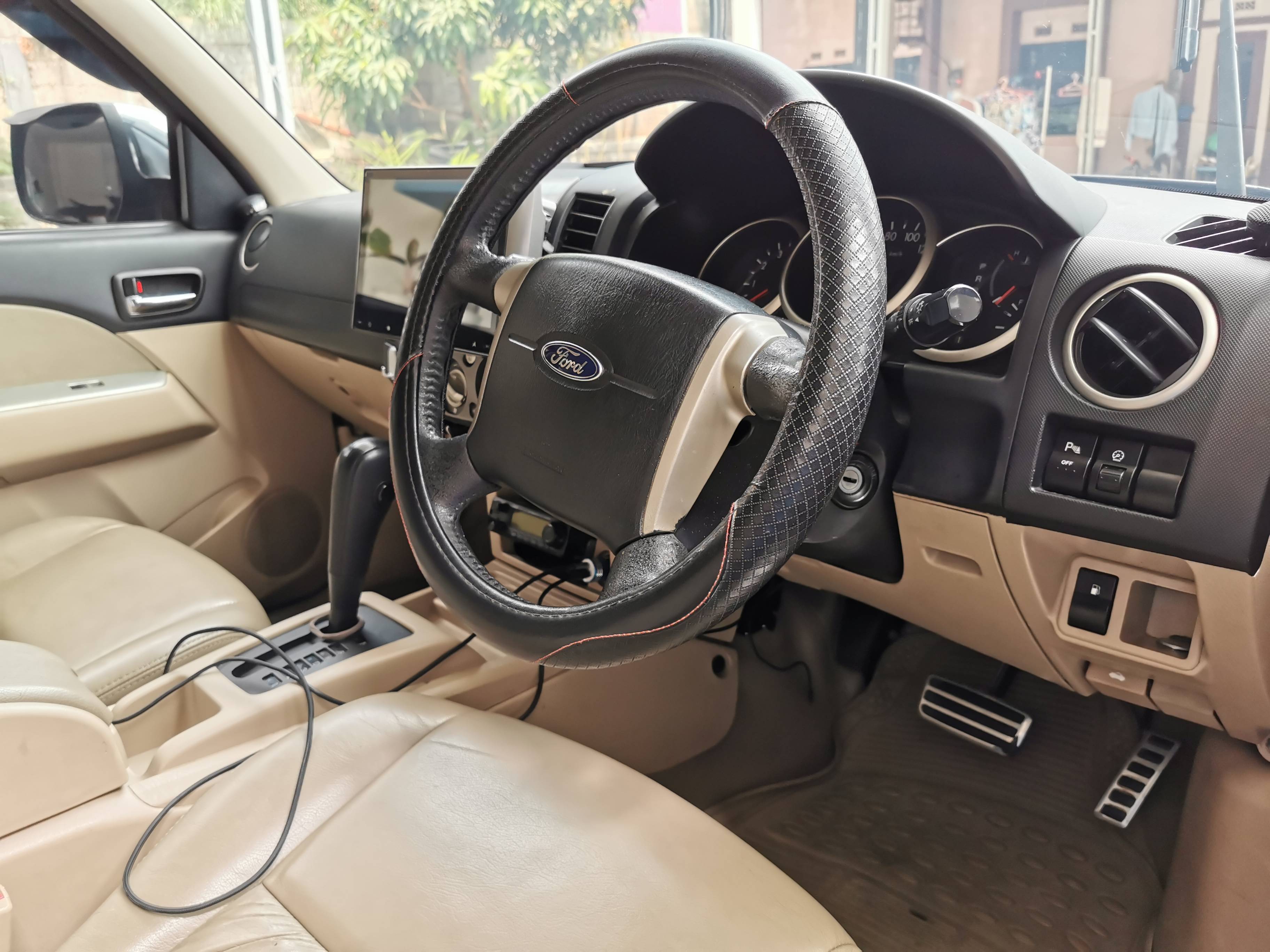 2012 Ford Everest 2012 Ford Everest
