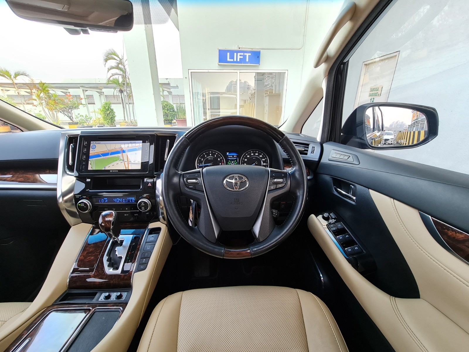 2019 Toyota Alphard 2019 Toyota Alphard
