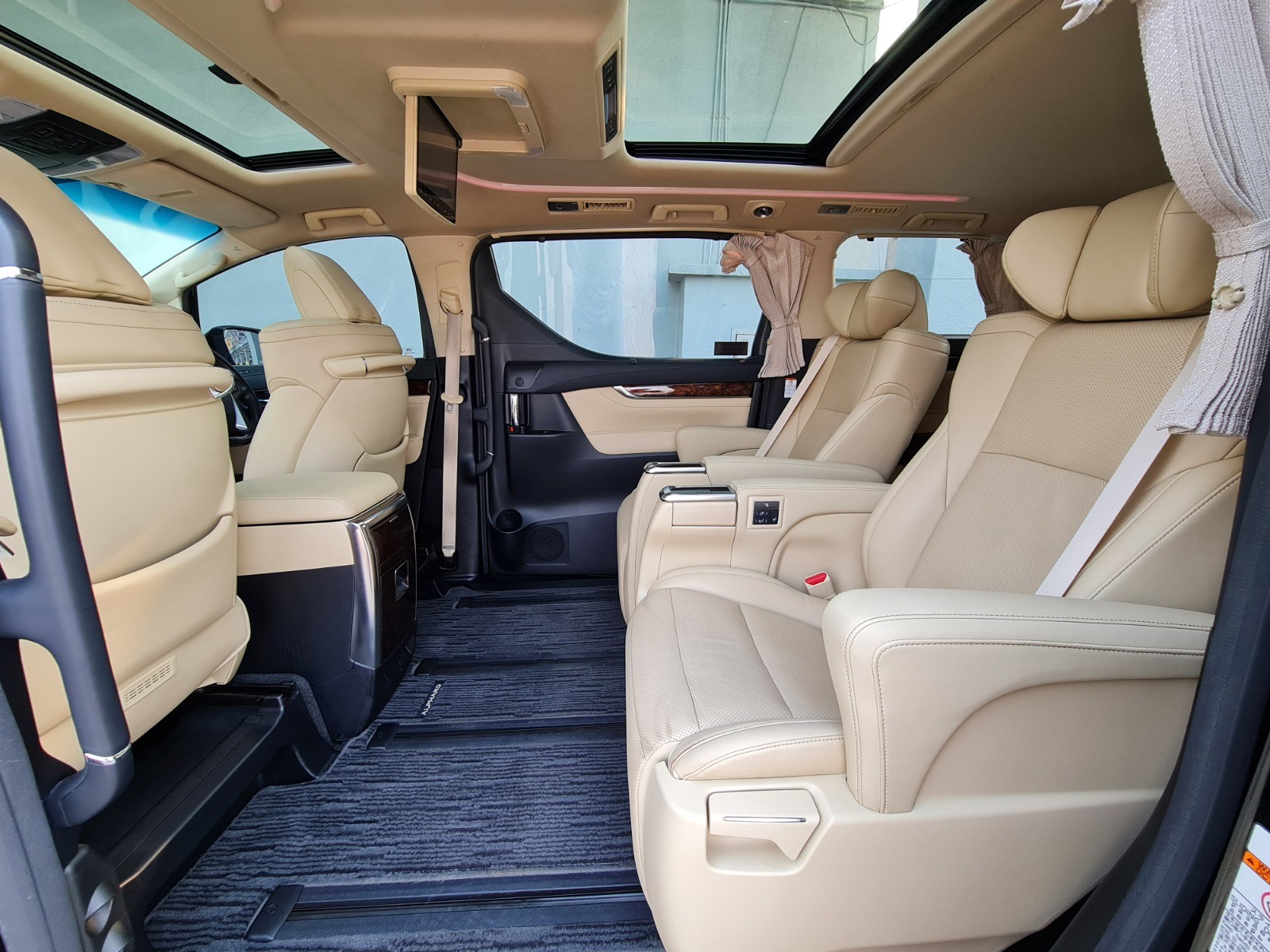 2019 Toyota Alphard 2019 Toyota Alphard