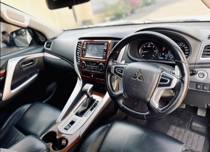 2016 Mitsubishi Pajero 2016 Mitsubishi Pajero