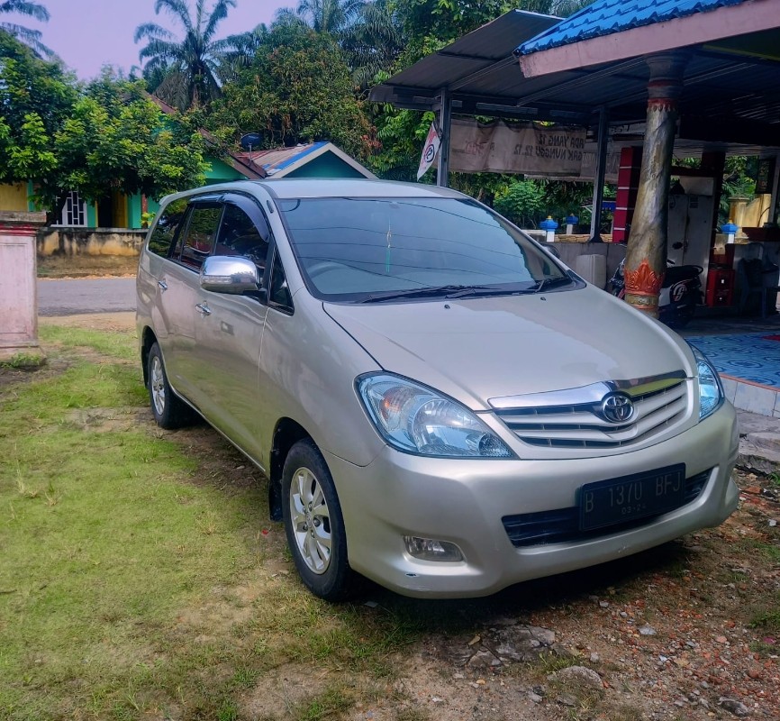 2009 Toyota Kijang Innova