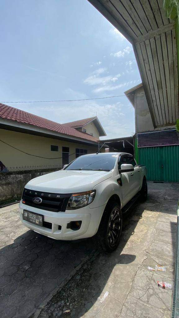 2012 Ford Ranger 4X4 DOUBLE CABIN 4X4 DOUBLE CABIN bekas