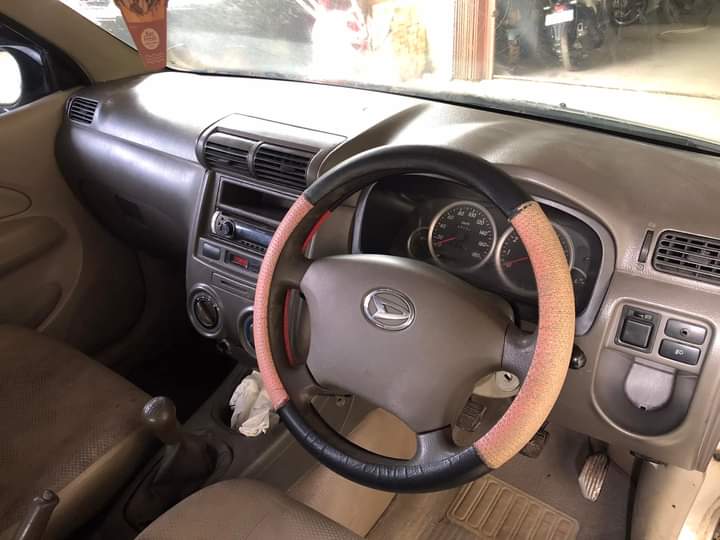 2010 Daihatsu Xenia 2010 Daihatsu Xenia