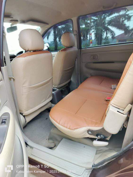 2010 Daihatsu Xenia 2010 Daihatsu Xenia