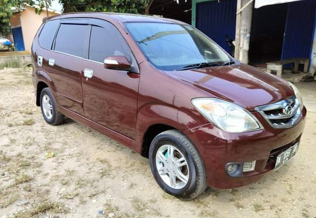 Second Hand 2010 Daihatsu Xenia Second Hand 2010 Daihatsu Xenia