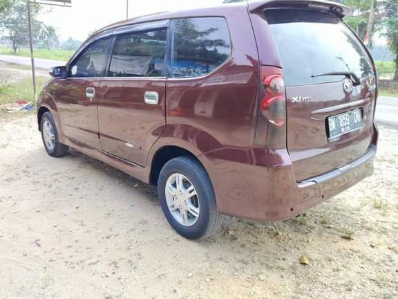 2010 Daihatsu Xenia 2010 Daihatsu Xenia