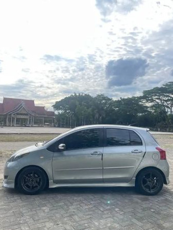 2011 Toyota Yaris Heykers 2011 Toyota Yaris Heykers