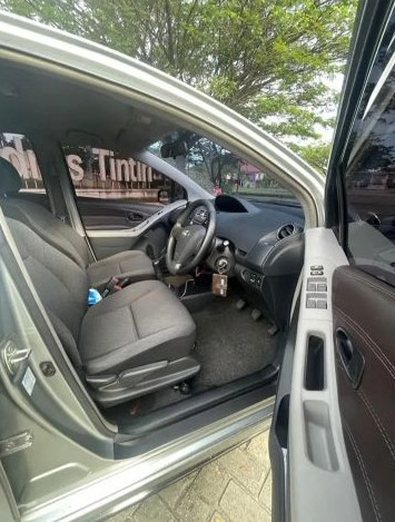 2011 Toyota Yaris Heykers 2011 Toyota Yaris Heykers