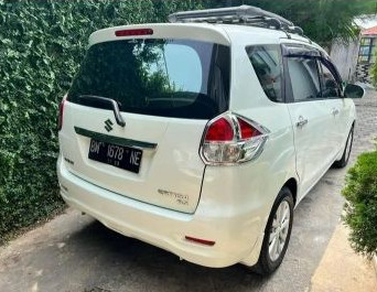 2013 Suzuki Ertiga 2013 Suzuki Ertiga