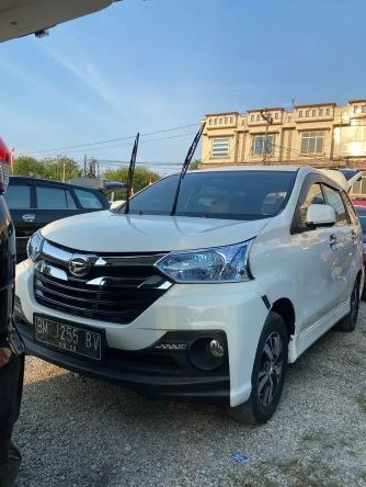 Second Hand 2016 Daihatsu Xenia Second Hand 2016 Daihatsu Xenia