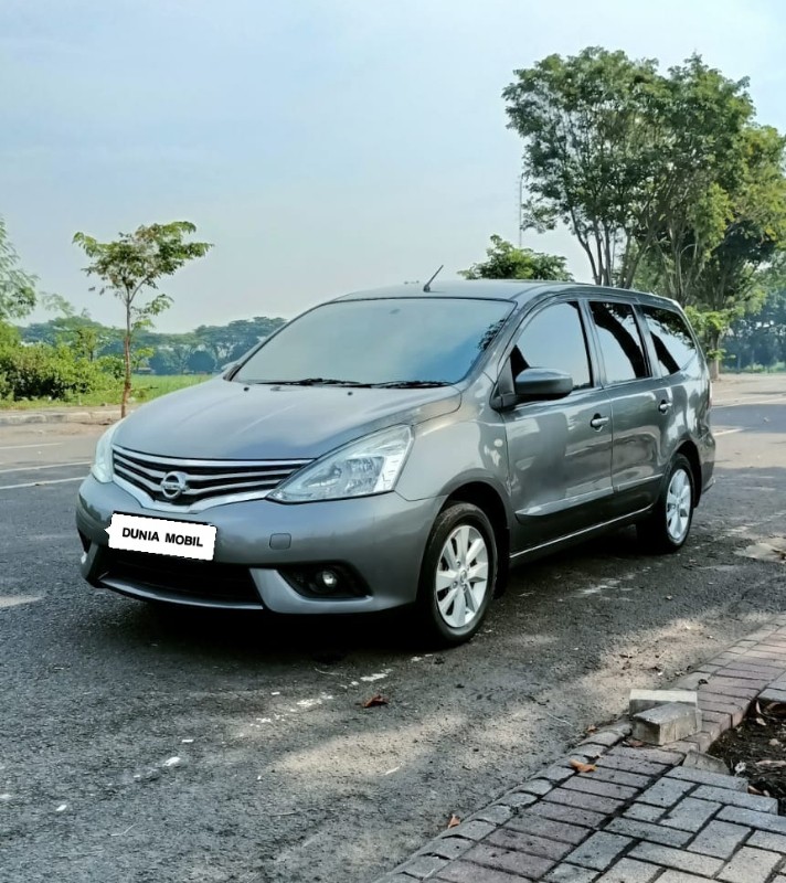2013 Nissan Grand Livina