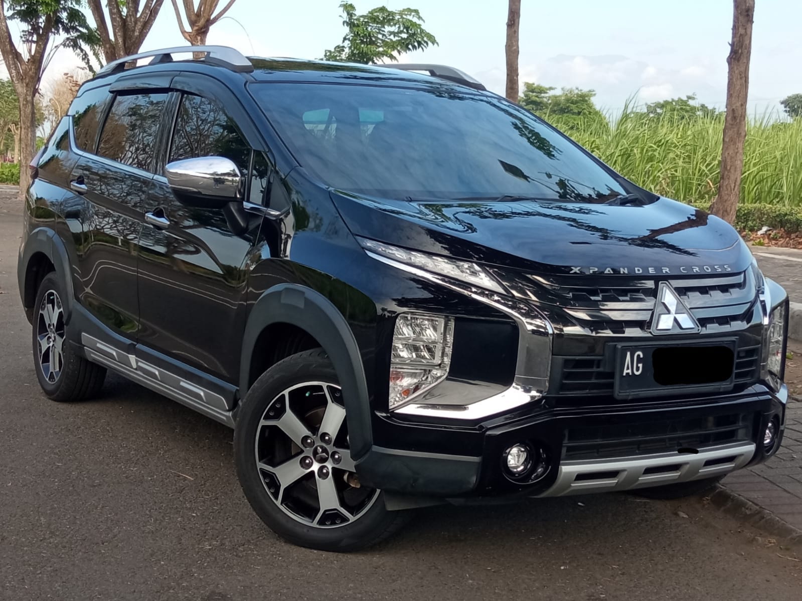 Second Hand 2019 Mitsubishi Xpander Cross Second Hand 2019 Mitsubishi Xpander Cross