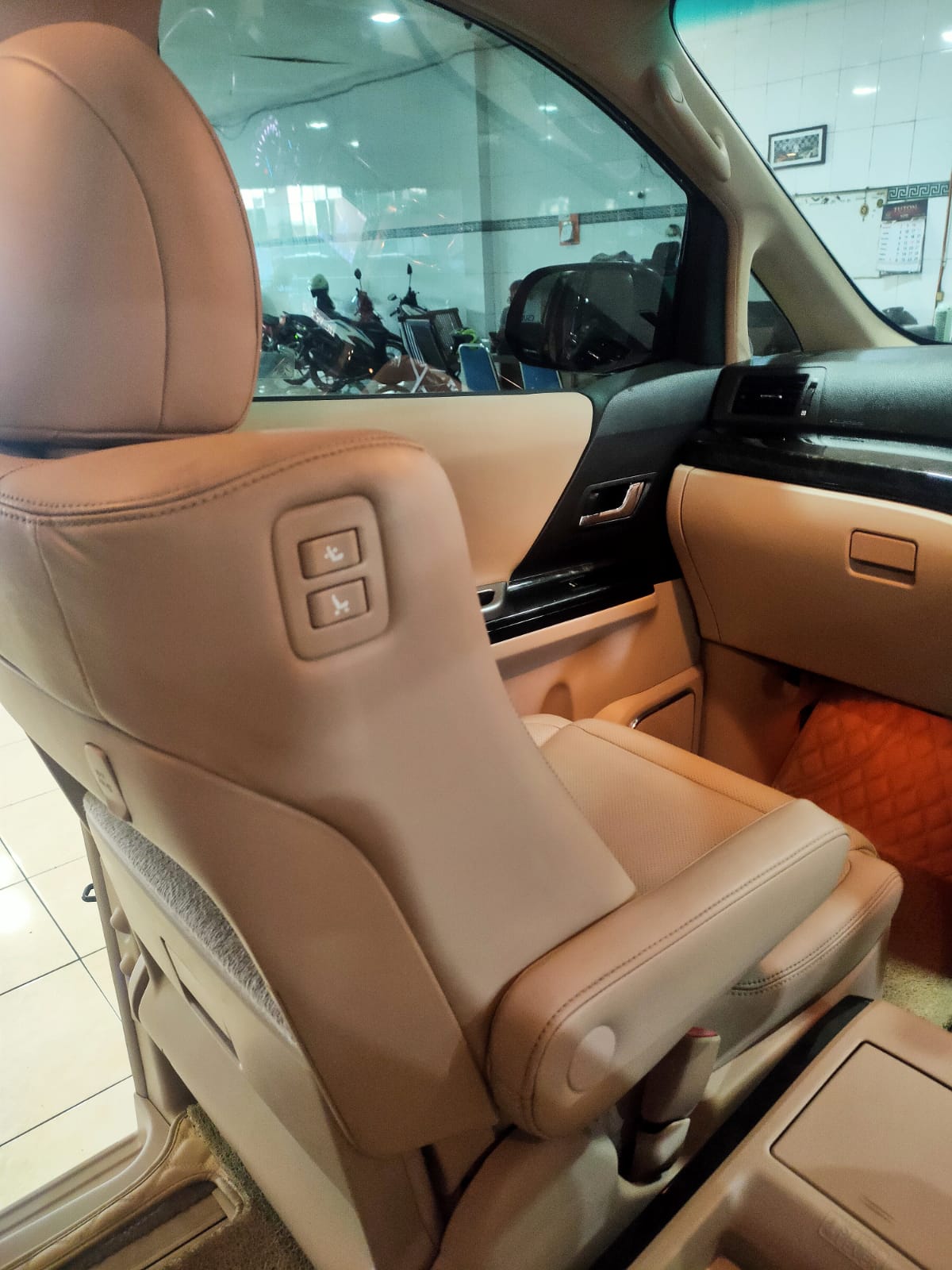 2014 Toyota Alphard 2014 Toyota Alphard