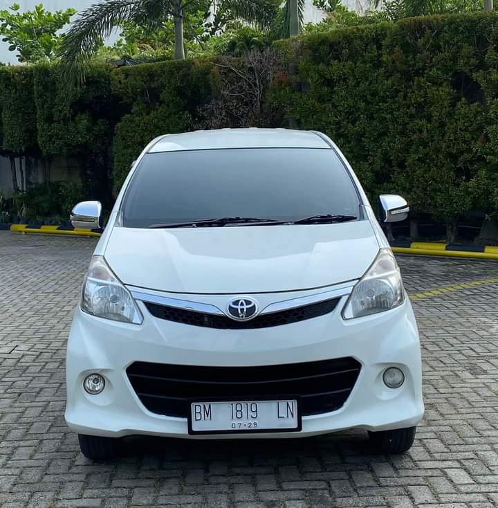Second Hand 2015 Toyota Avanza Second Hand 2015 Toyota Avanza