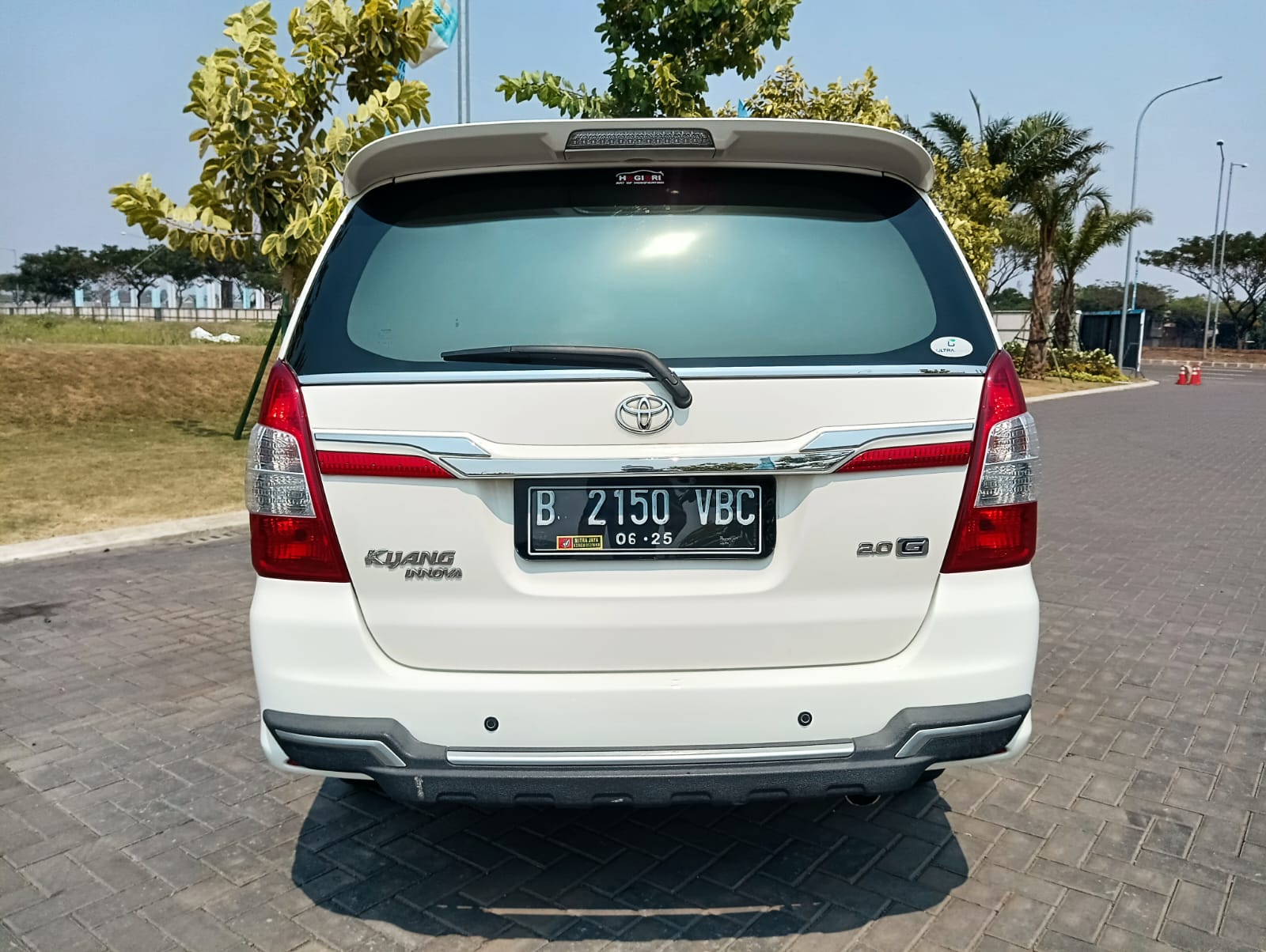 2015 Toyota Kijang Innova 2015 Toyota Kijang Innova