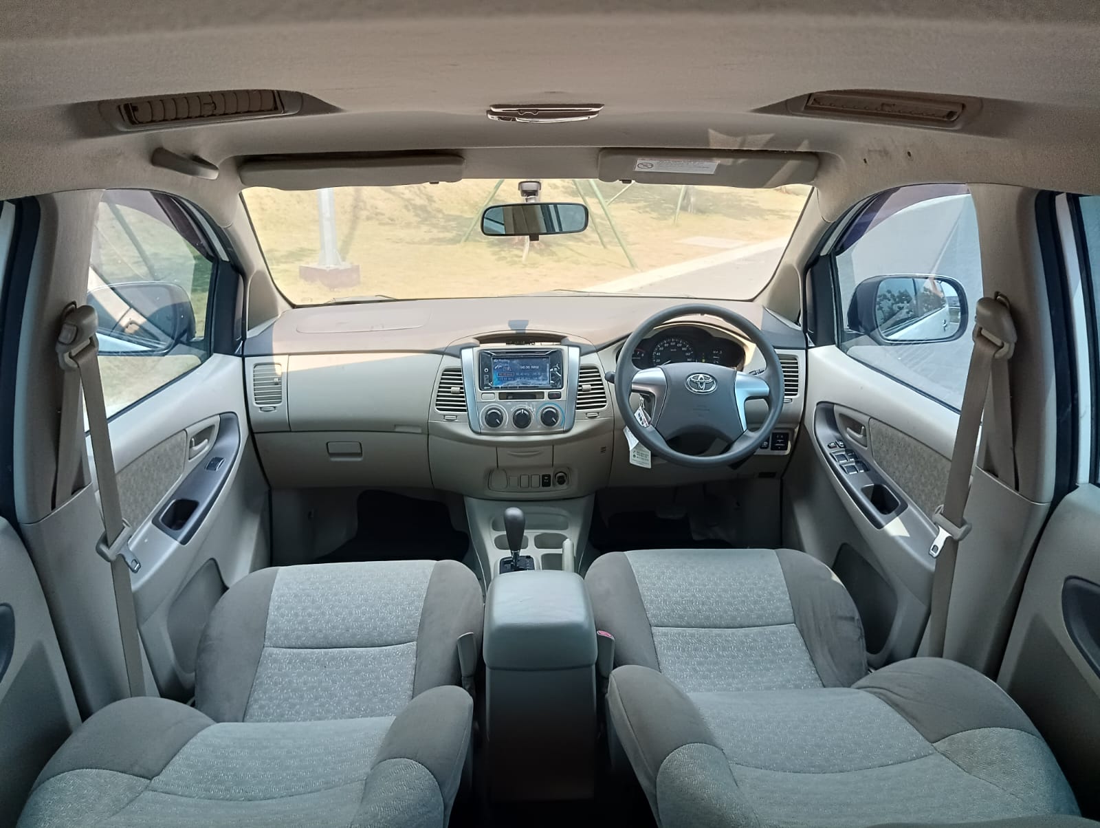 2015 Toyota Kijang Innova 2015 Toyota Kijang Innova