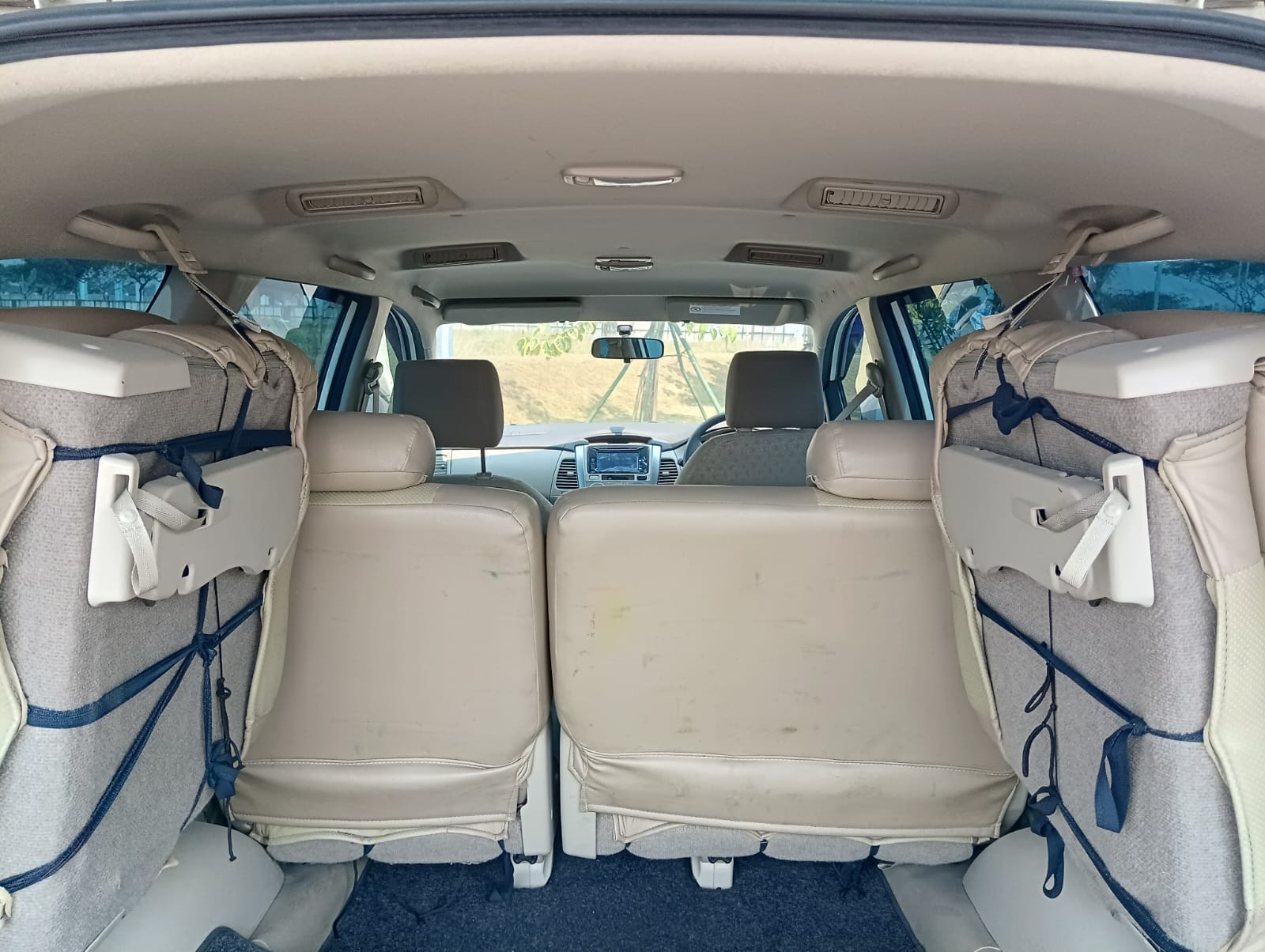 2015 Toyota Kijang Innova 2015 Toyota Kijang Innova