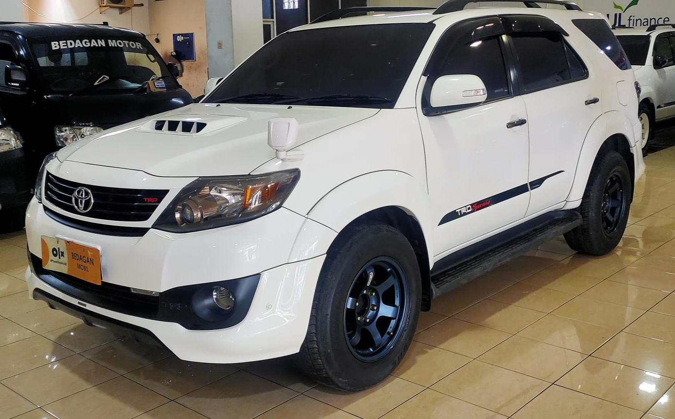 2015 Toyota Fortuner 2015 Toyota Fortuner