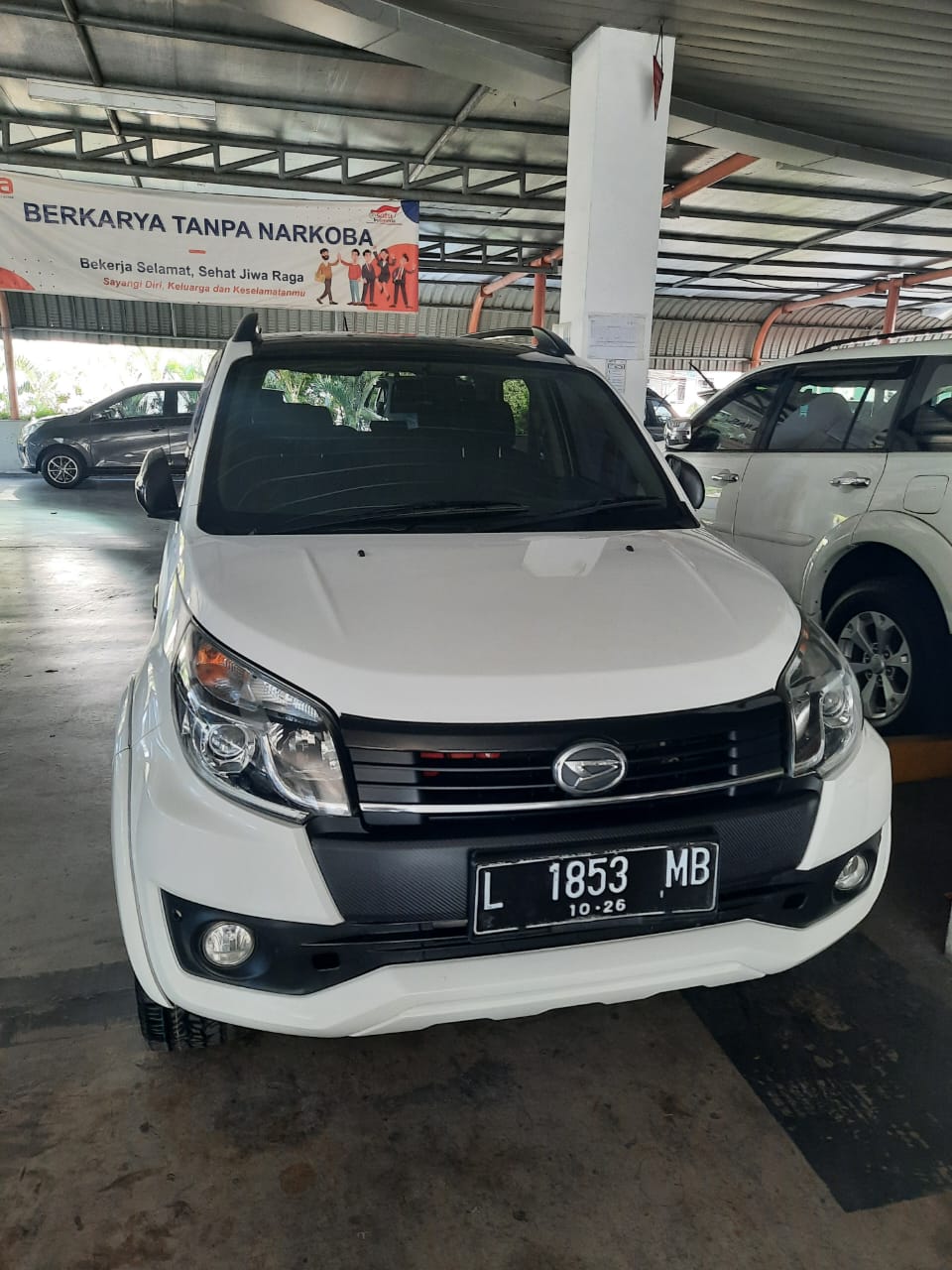 Second Hand 2016 Daihatsu Terios Second Hand 2016 Daihatsu Terios