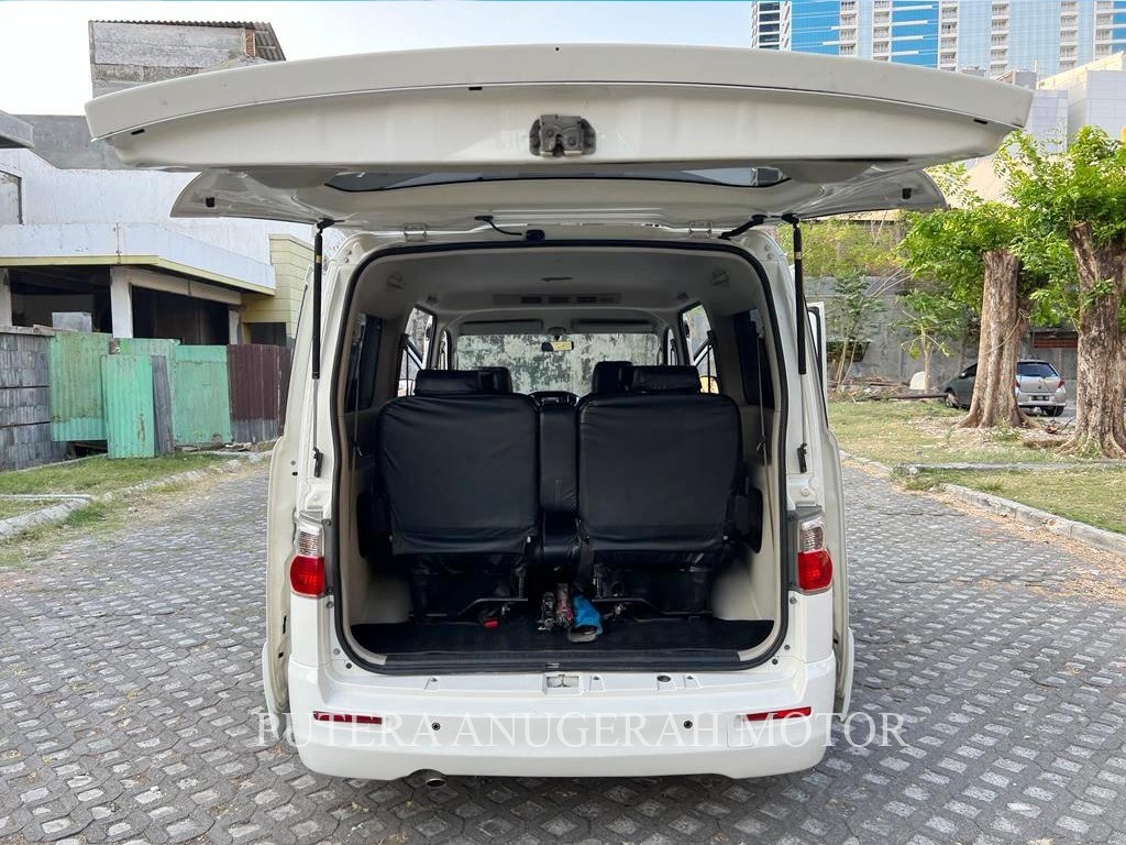 2016 Daihatsu Luxio 2016 Daihatsu Luxio