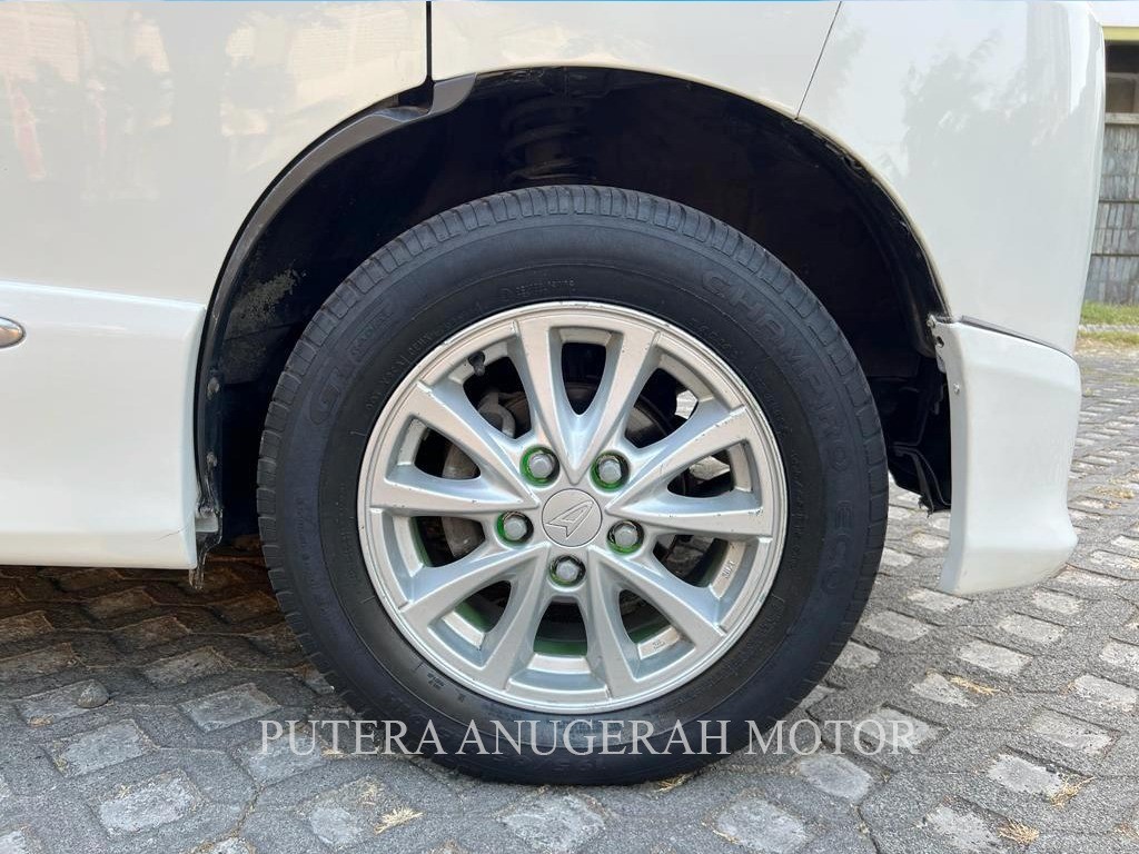 2016 Daihatsu Luxio 2016 Daihatsu Luxio