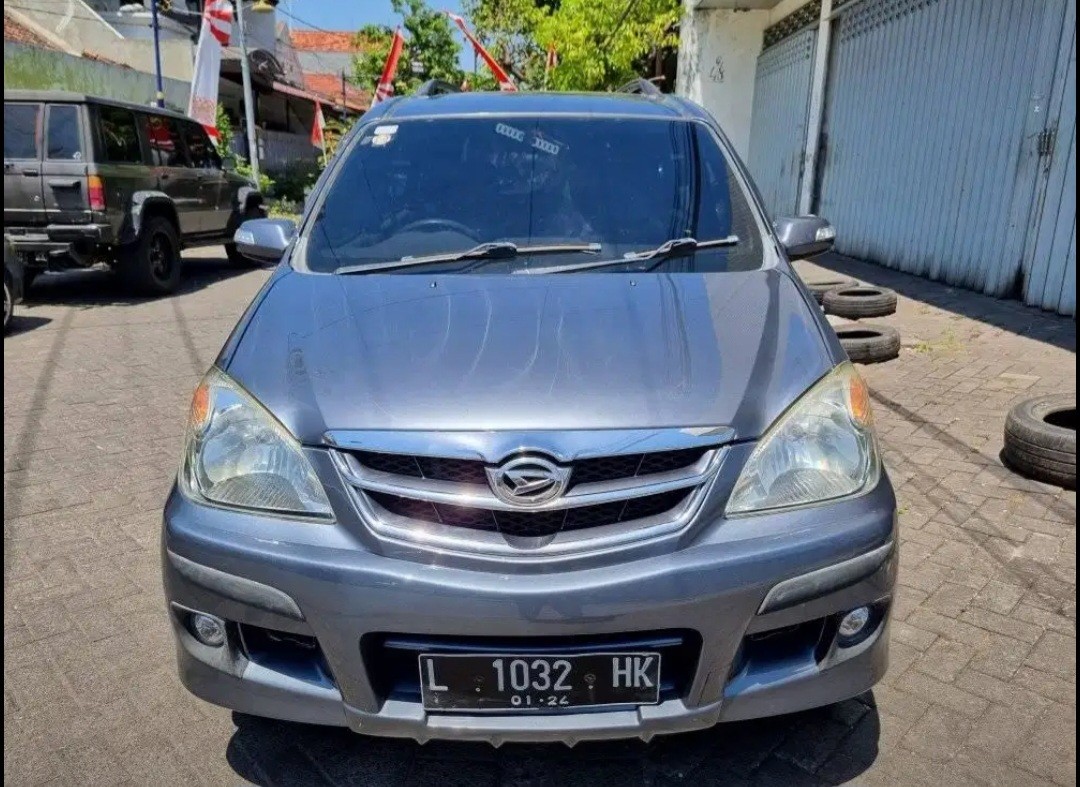 Second Hand 2009 Daihatsu Xenia Second Hand 2009 Daihatsu Xenia