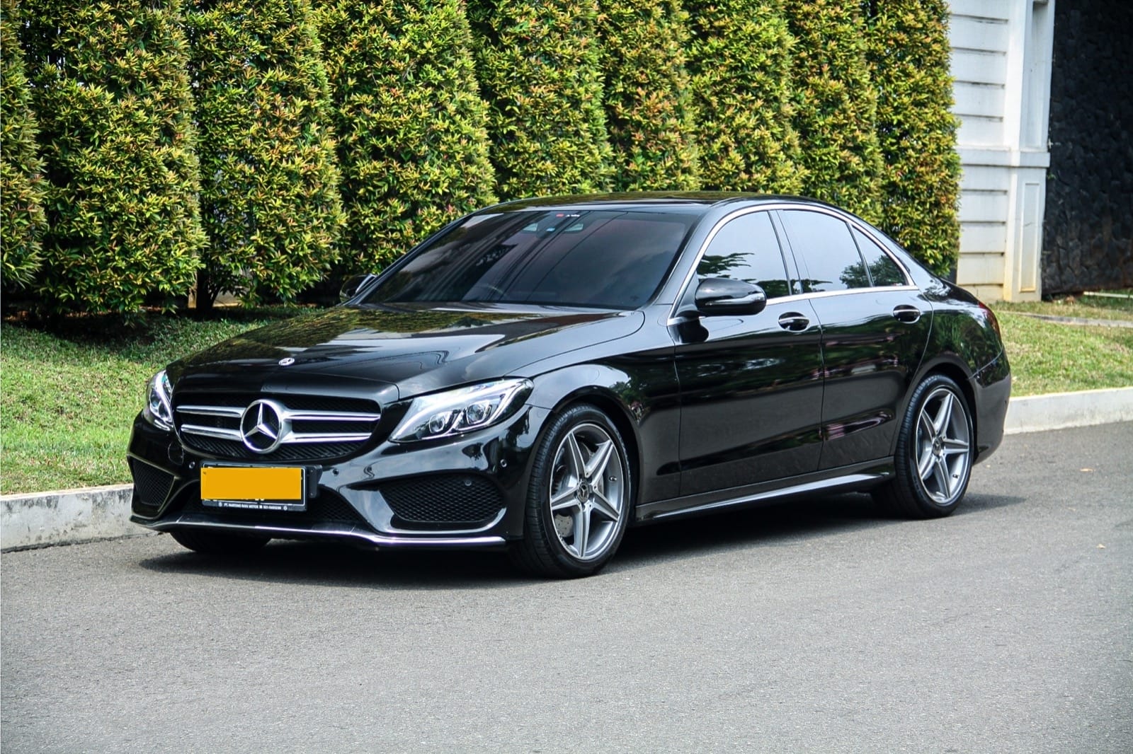 2018 Mercedes Benz C-Class Sedan C 300 AMG Line Bekas 2018 Mercedes Benz C-Class Sedan C 300 AMG Line Bekas