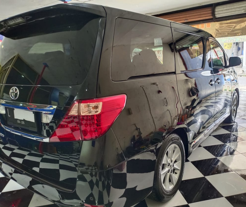 2010 Toyota Alphard 2010 Toyota Alphard