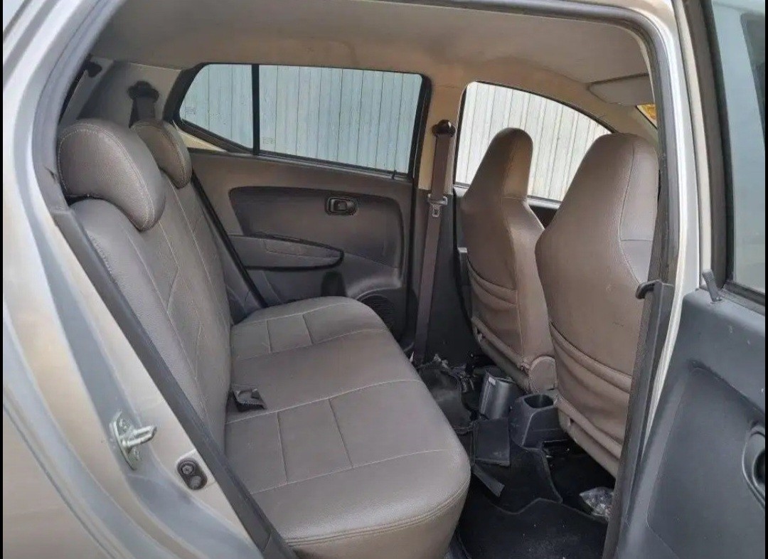 2014 Daihatsu Ayla 2014 Daihatsu Ayla