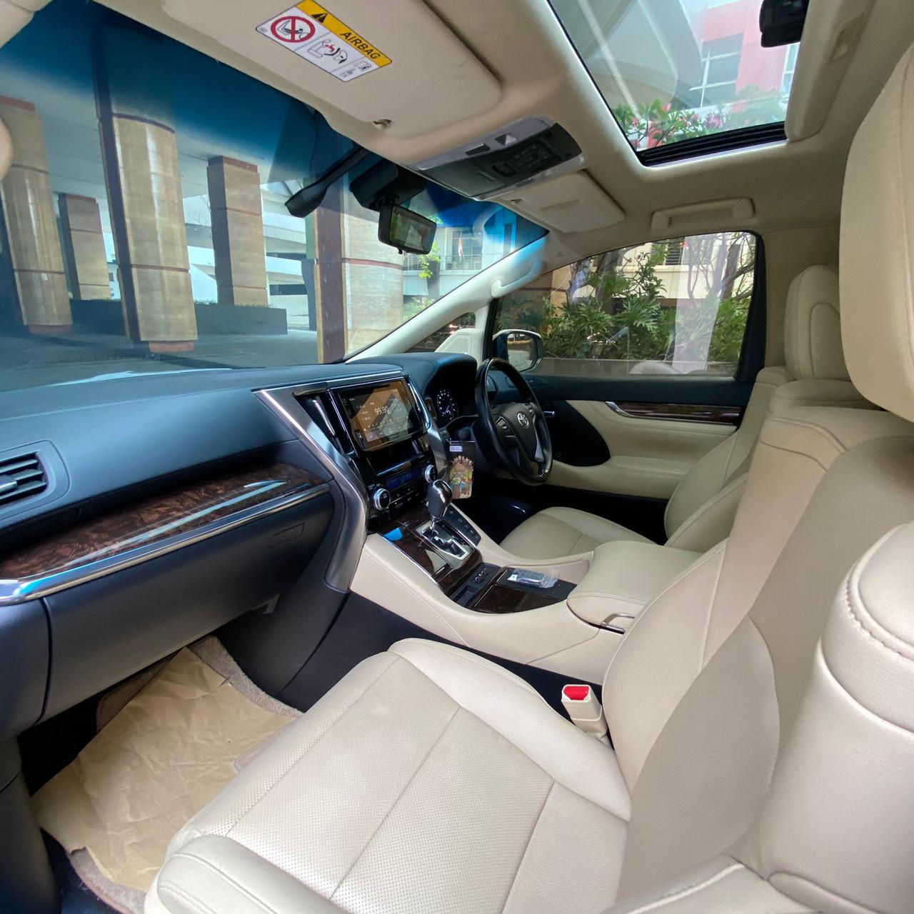 2019 Toyota Alphard  3.5 Q A/T 2019 Toyota Alphard  3.5 Q A/T