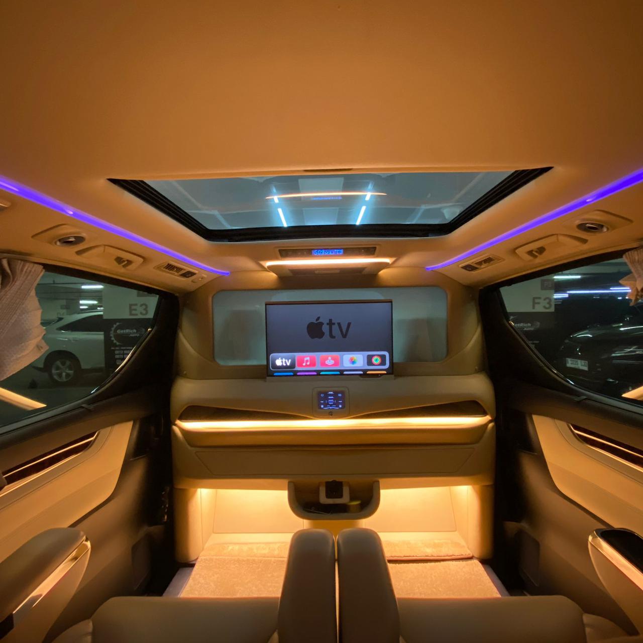 2019 Toyota Alphard  3.5 Q A/T 2019 Toyota Alphard  3.5 Q A/T