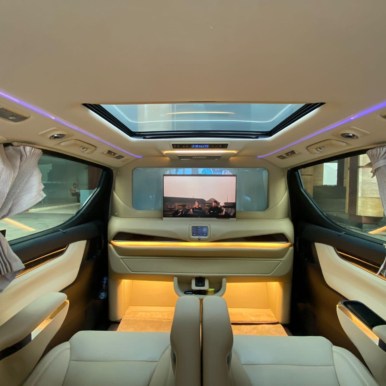 2019 Toyota Alphard  3.5 Q A/T 2019 Toyota Alphard  3.5 Q A/T