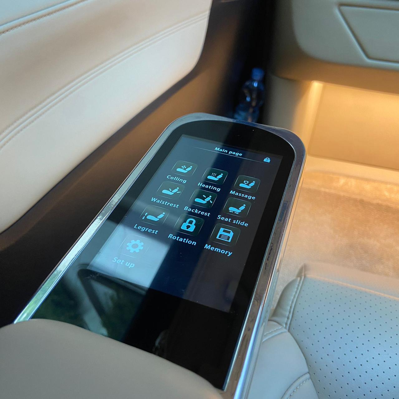 2019 Toyota Alphard  3.5 Q A/T 2019 Toyota Alphard  3.5 Q A/T