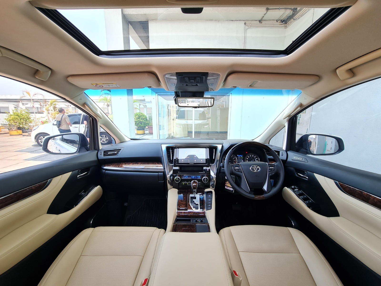 2021 Toyota Alphard 2021 Toyota Alphard