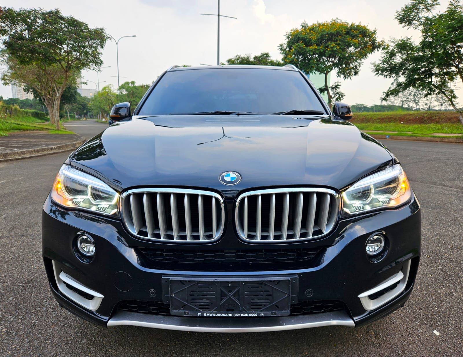 2017 BMW X5  XDRIVE 35i AT Bekas 2017 BMW X5  XDRIVE 35i AT Bekas