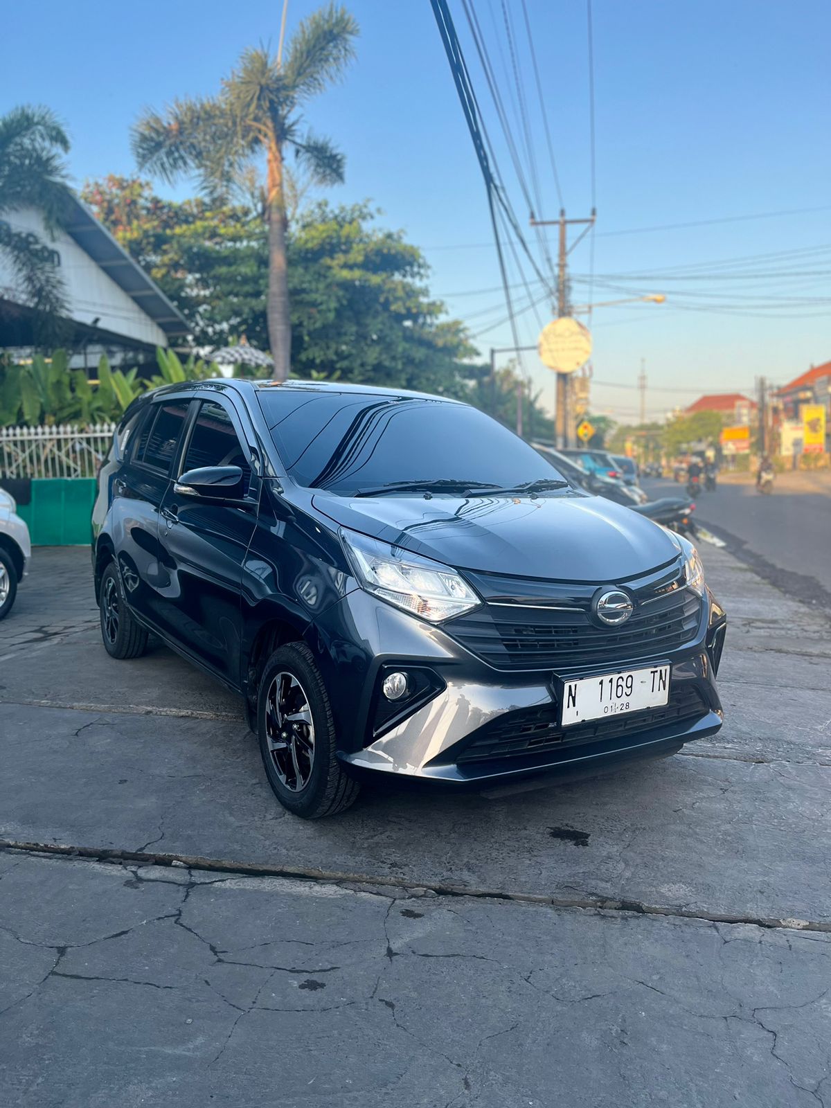Second Hand 2022 Daihatsu Sigra Second Hand 2022 Daihatsu Sigra
