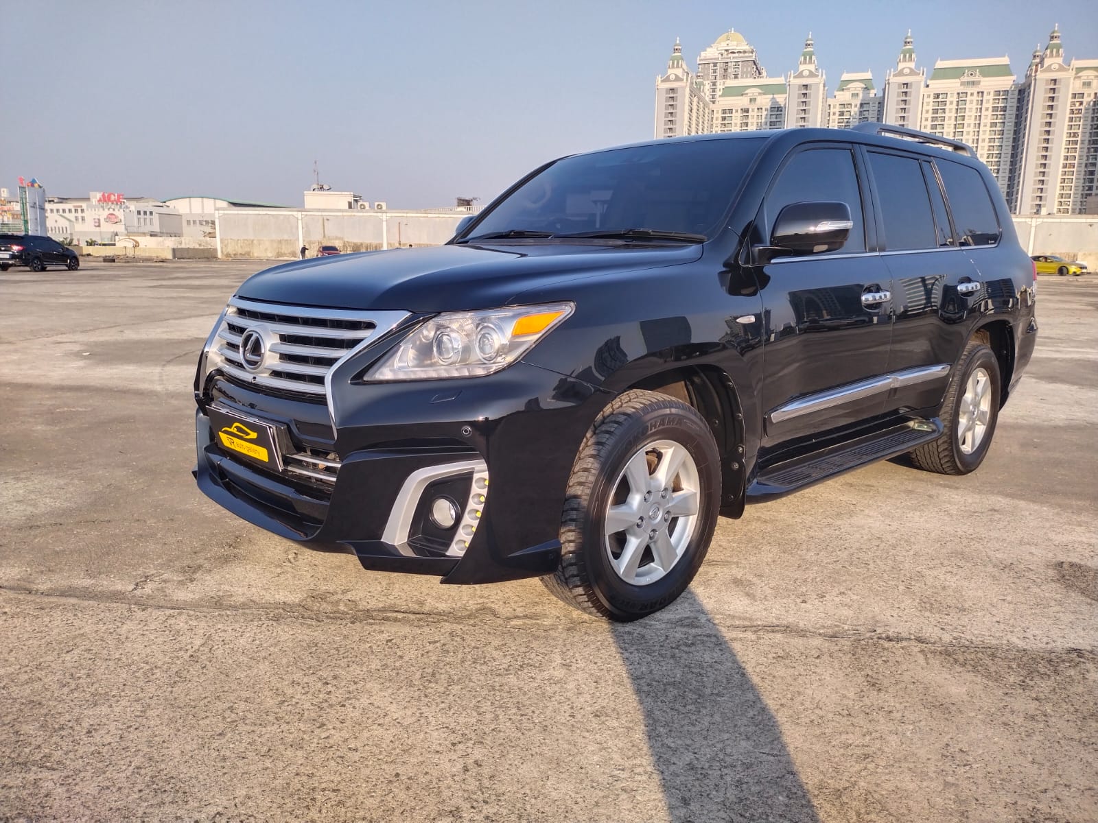 2011 Lexus LX 570 2011 Lexus LX 570