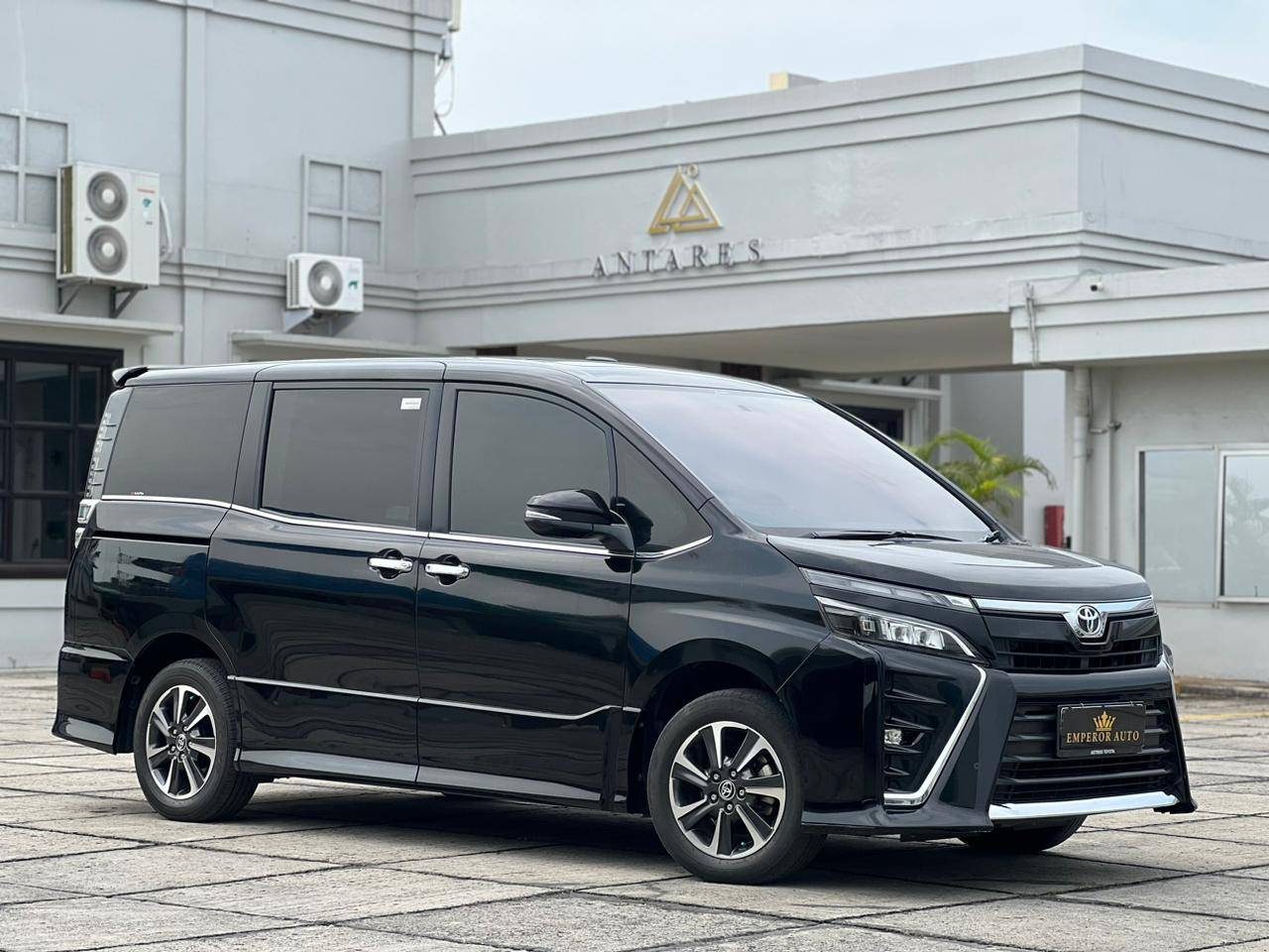 Beli mobil bekas