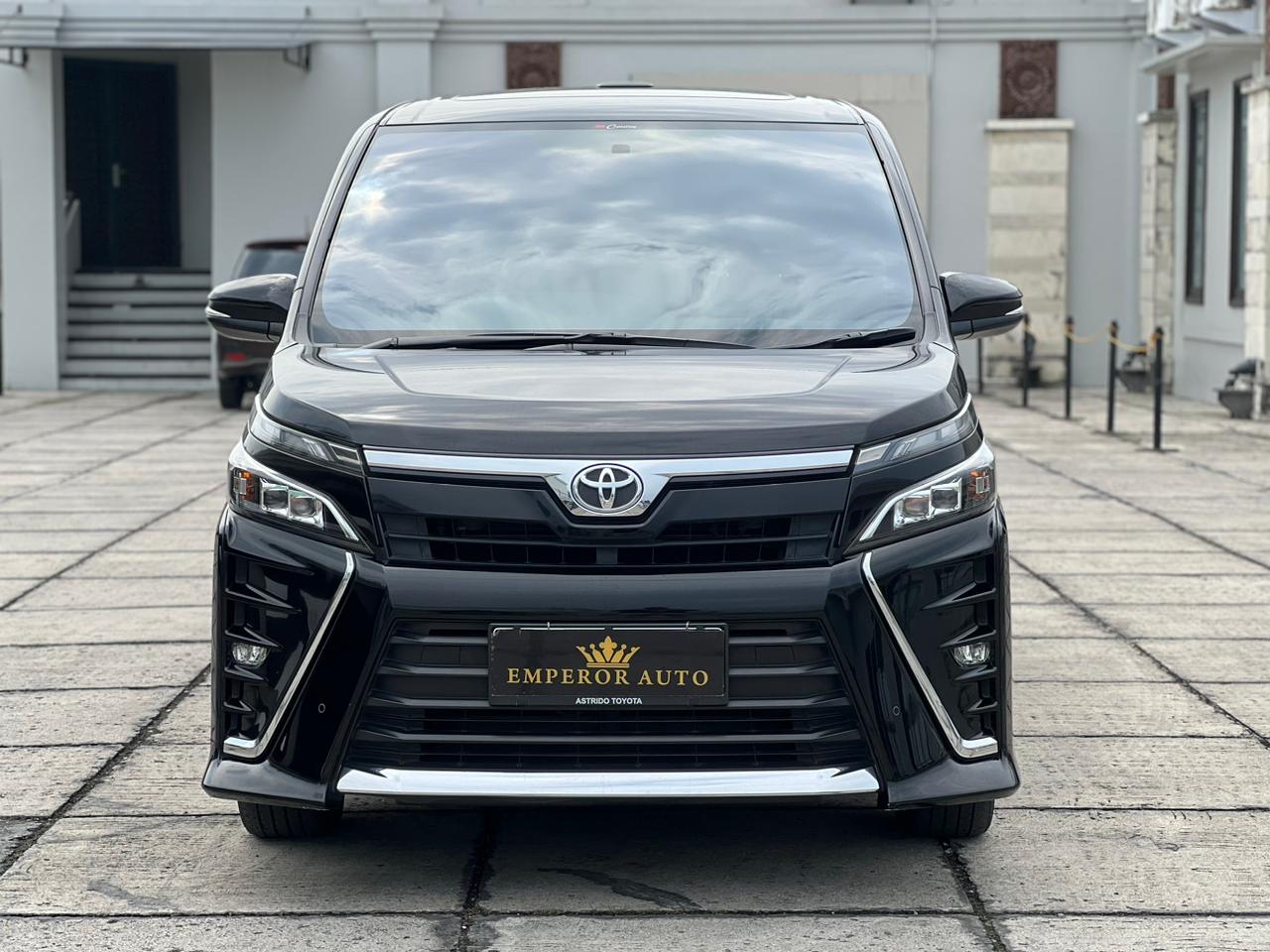 2019 Toyota Voxy 2.0 CVT 2.0 CVT bekas