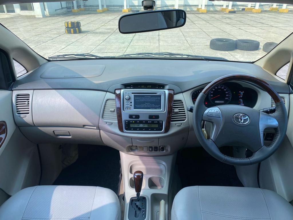 2012 Toyota Kijang Innova 2012 Toyota Kijang Innova