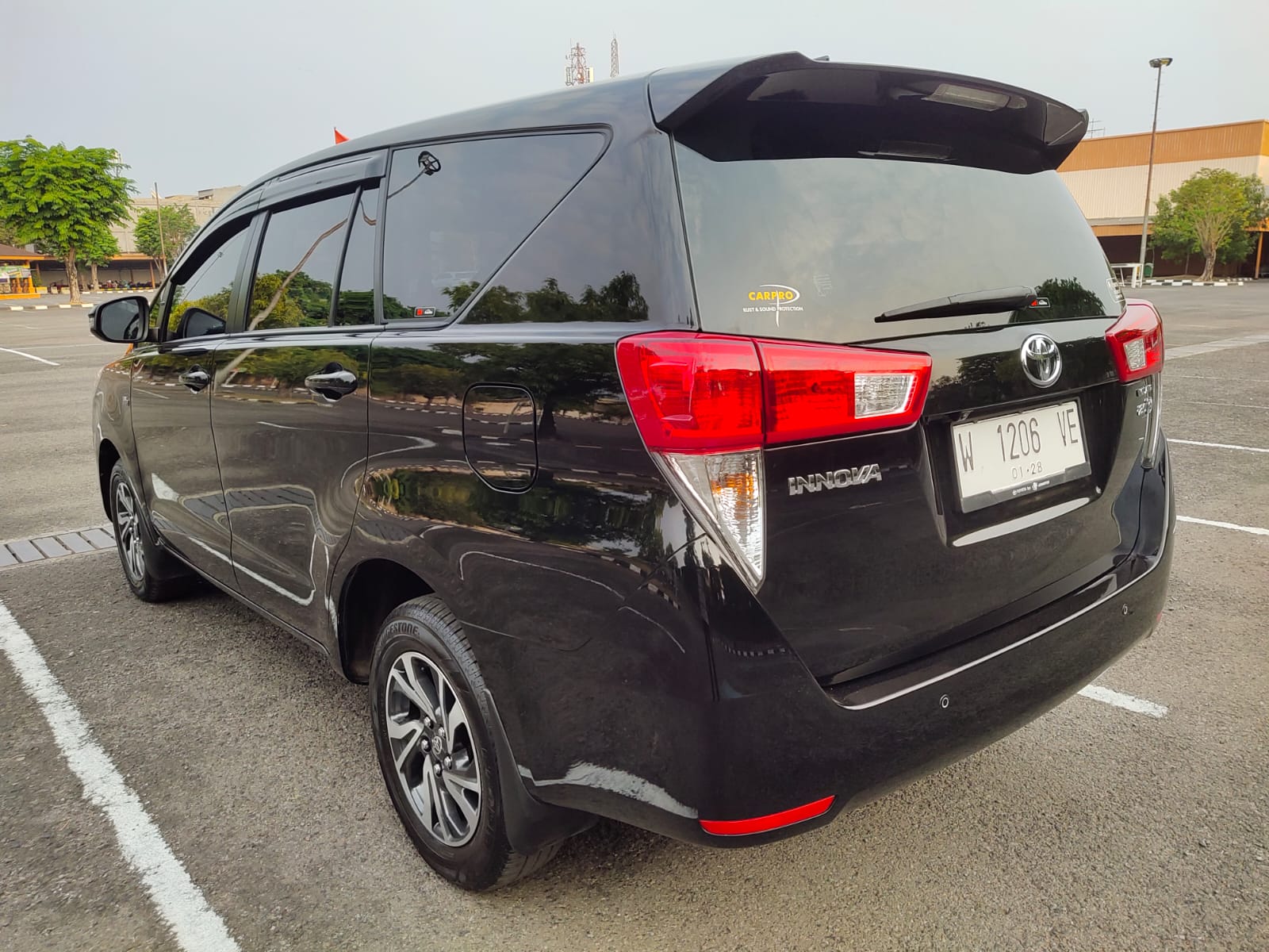 2018 Toyota Kijang Innova 2018 Toyota Kijang Innova