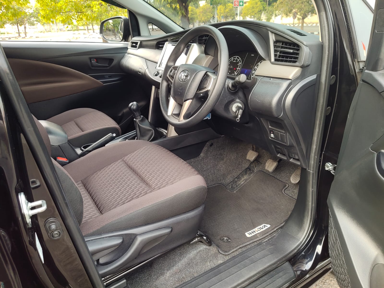 2018 Toyota Kijang Innova 2018 Toyota Kijang Innova