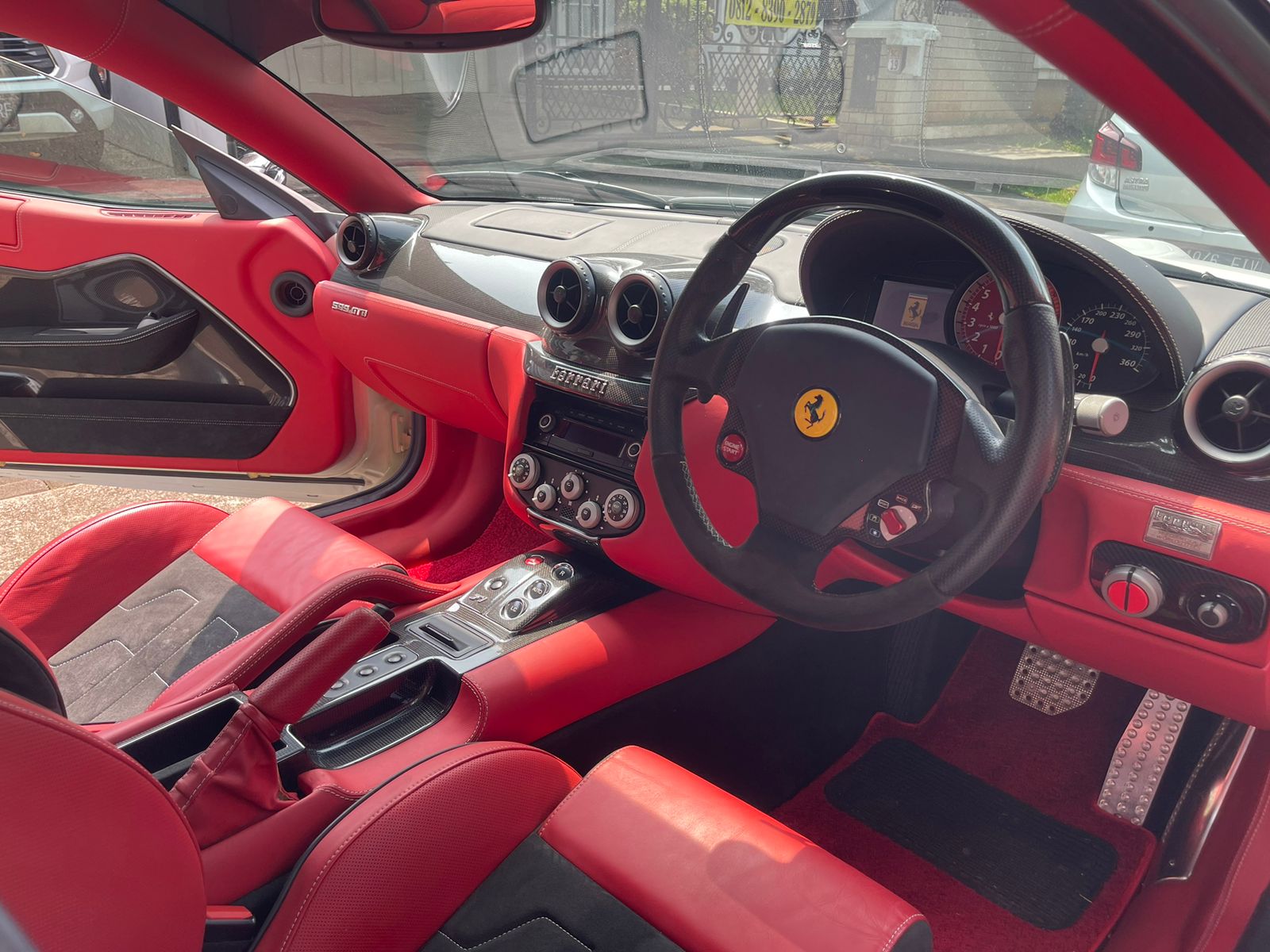 2010 Ferrari Portofino M 3.9L V8 2010 Ferrari Portofino M 3.9L V8