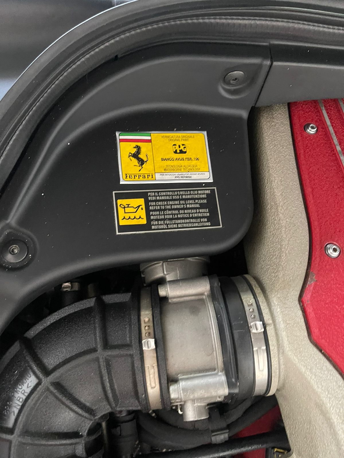 2010 Ferrari Portofino M 3.9L V8 2010 Ferrari Portofino M 3.9L V8