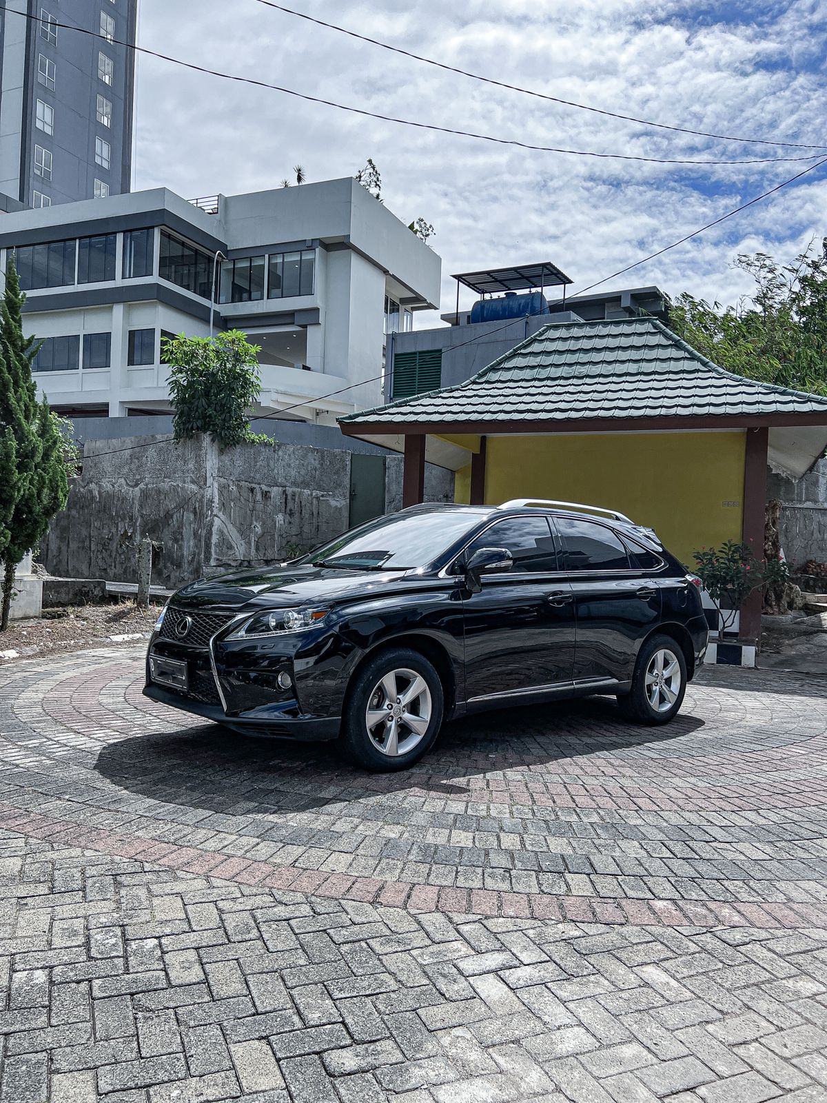 2011 Lexus RX 270 2.7 AT 2011 Lexus RX 270 2.7 AT