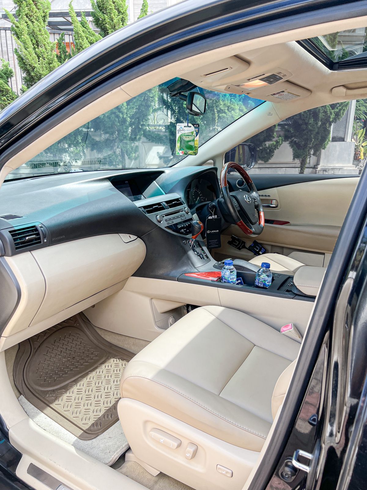 2011 Lexus RX 270 2.7 AT 2011 Lexus RX 270 2.7 AT