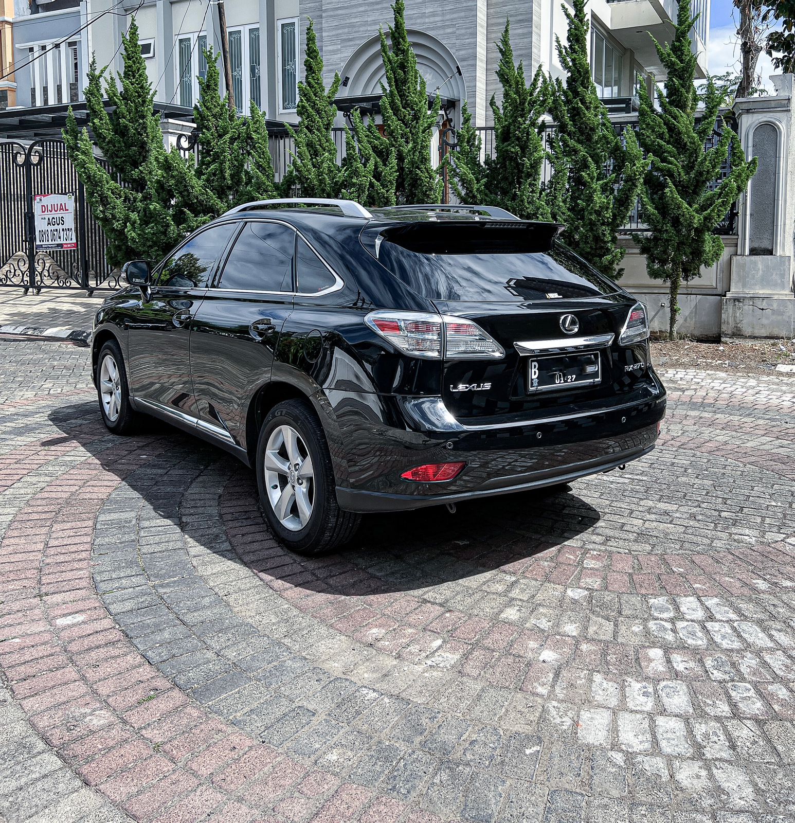 2011 Lexus RX 270 2.7 AT 2011 Lexus RX 270 2.7 AT